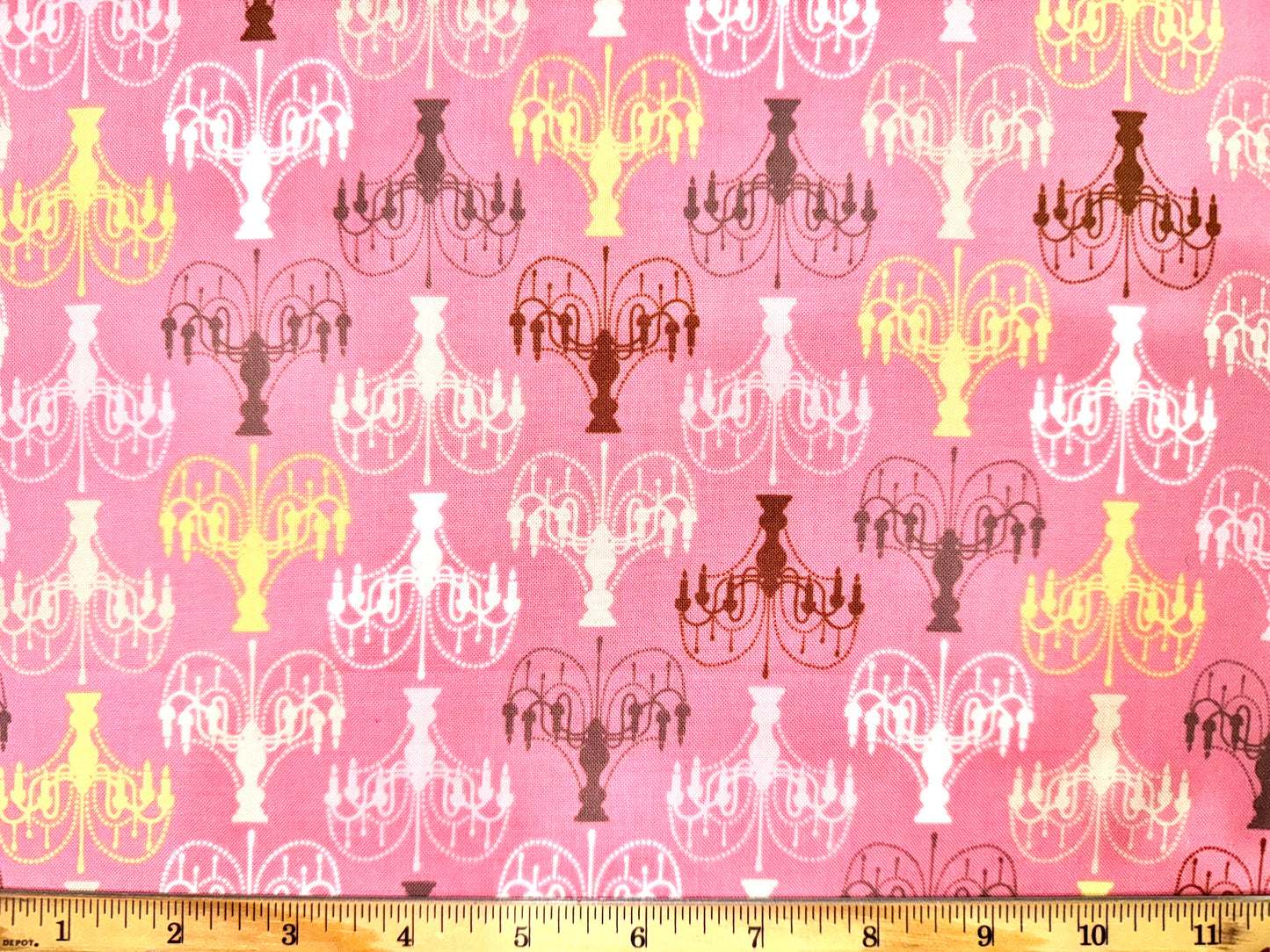 Daisy Cottage by Lori Holt Of Bee In My Bonnet, Riley Blake Designs, Pink Chandelier Fabric - Fat Quarter