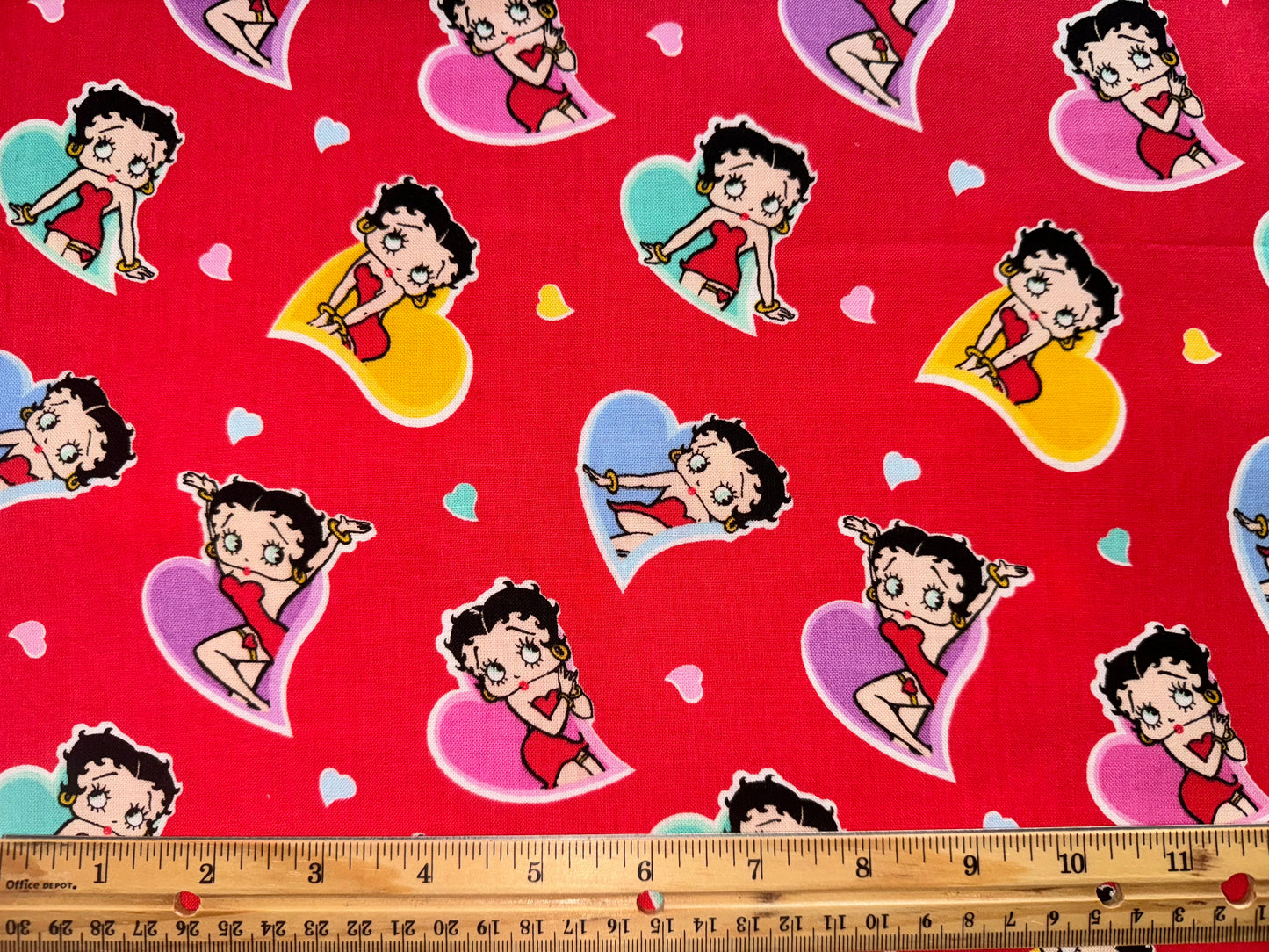 Betty Boop Cotton Fabric Licensed Red Heart Toss - Fat Quarter